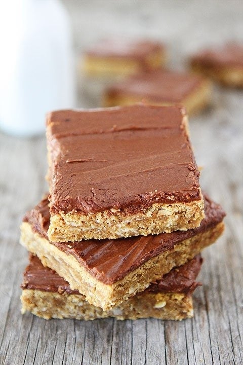 Perfect Peanut Butter Oatmeal Bars: Chewy, Dense & Reliable Recipe